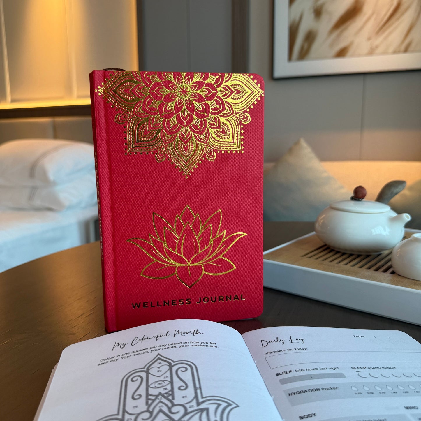 Diario de Bienestar Rojo - 120 páginas - Mandala dorado y loto