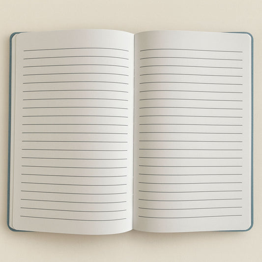 Cuaderno de terciopelo azul oscuro - 80 páginas - Mantente salvaje, hijo de la luna