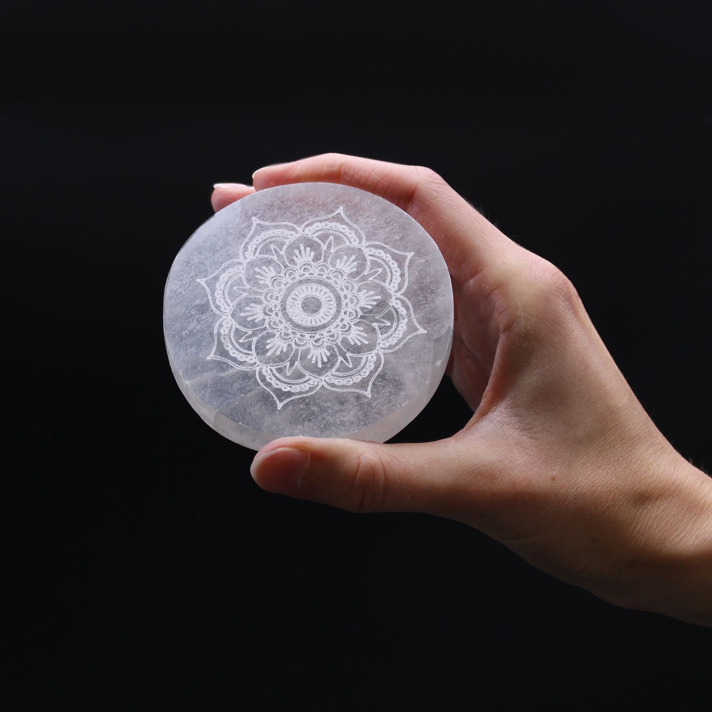 Placa de Carga Pequeña 8cm - Diseño Mandala - Placas de Selenita