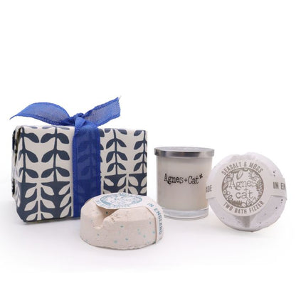 Set de Regalo: Bombas de baño Sal Marina y Musgo & Dolly Azul + Vela de Violeta de Parma