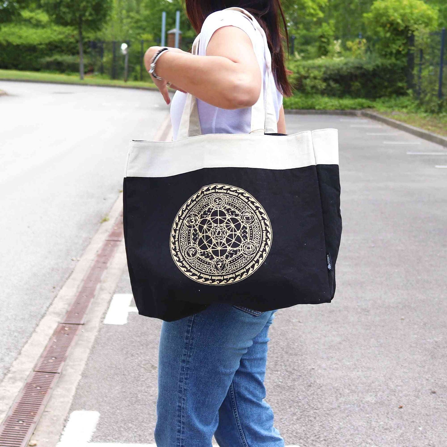 Bolso tote extragrande de chocolate lavado a la piedra 14 oz - Chakra de la libertad
