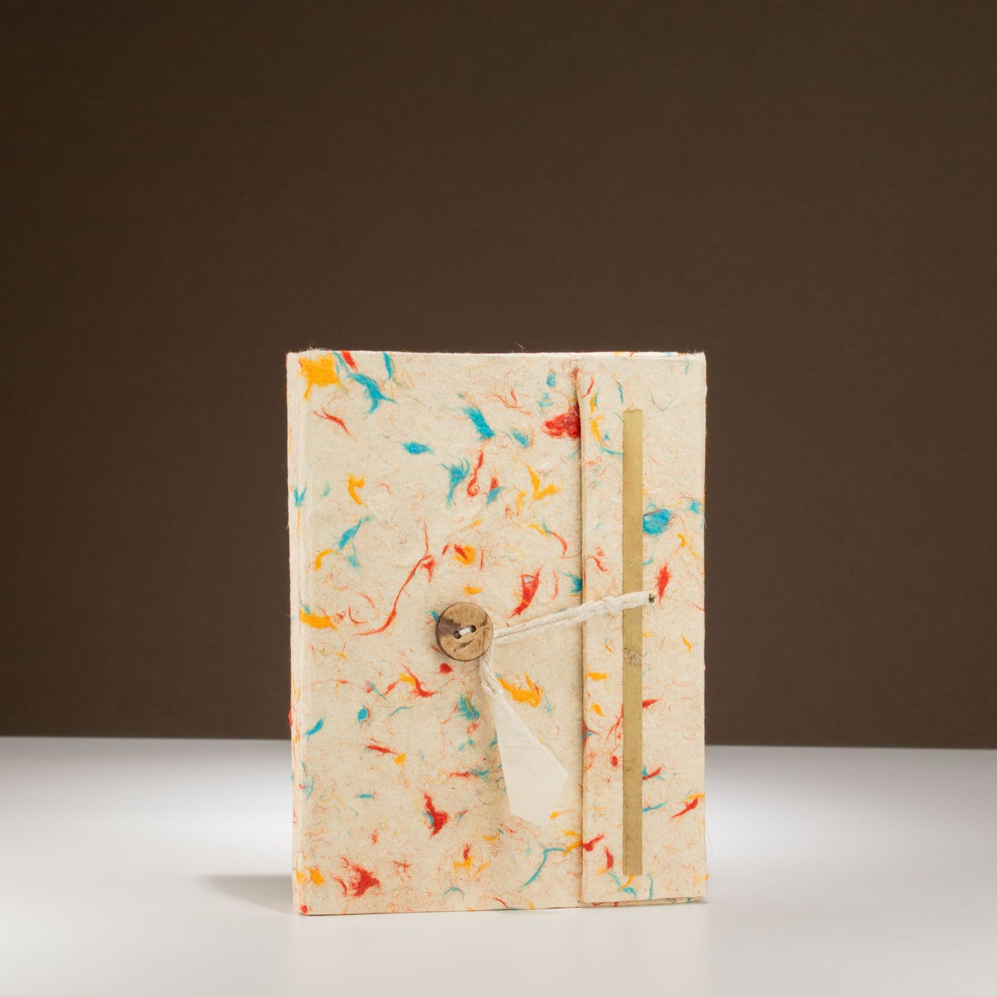 Cuaderno de algodón de colores surtidos Med Lokta Lrg (15x12cm) - 45 hojas