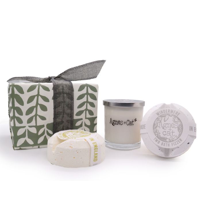 Set de Regalo: Bombas de baño de Windermere & Cítricos + Vela de Luna de Terciopelo