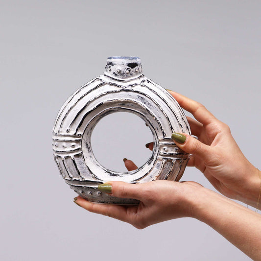 Doughnut-shaped round vase - Cream 18cm