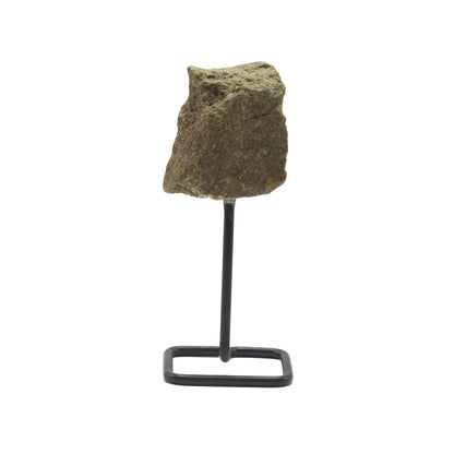 Muestra mineral en soporte metálico - epidoto - Especímenes Minerales Raros