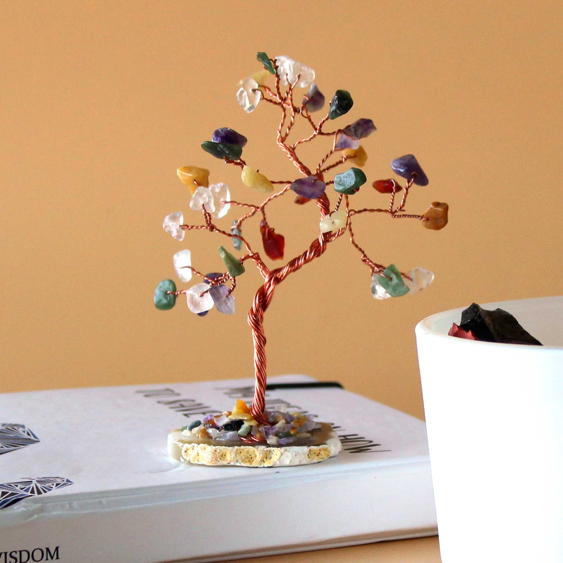 Árbol de piedras preciosas: Piedras múltiples sobre base de ágata natural (35 piedras) - Gemstone Wishing Trees, artesanal