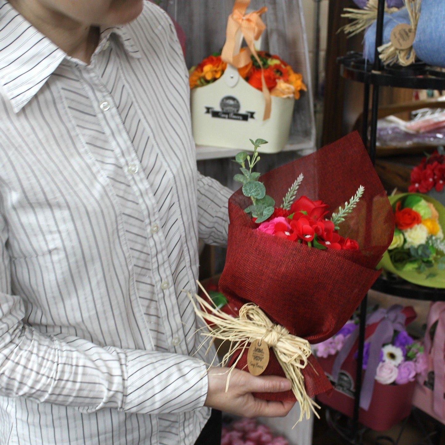 Ramo de Flores de Jabón Artesanal · Naranja Vibrante