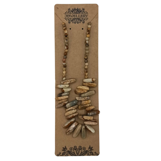 Collier de gemmes Longstone - Pierre cartographique