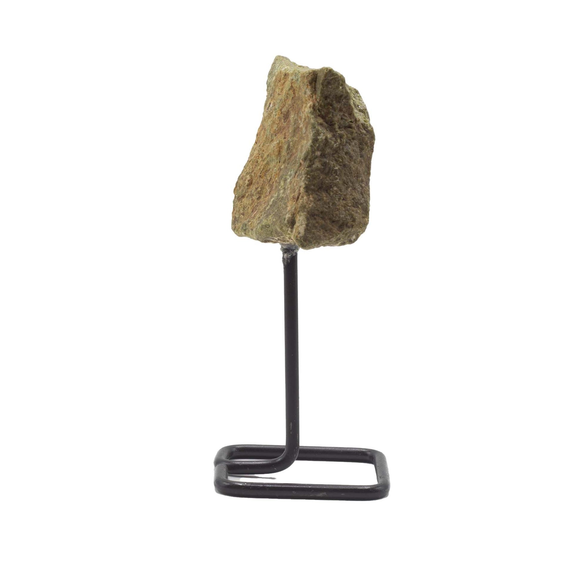 Muestra mineral en soporte metálico - epidoto - Especímenes Minerales Raros