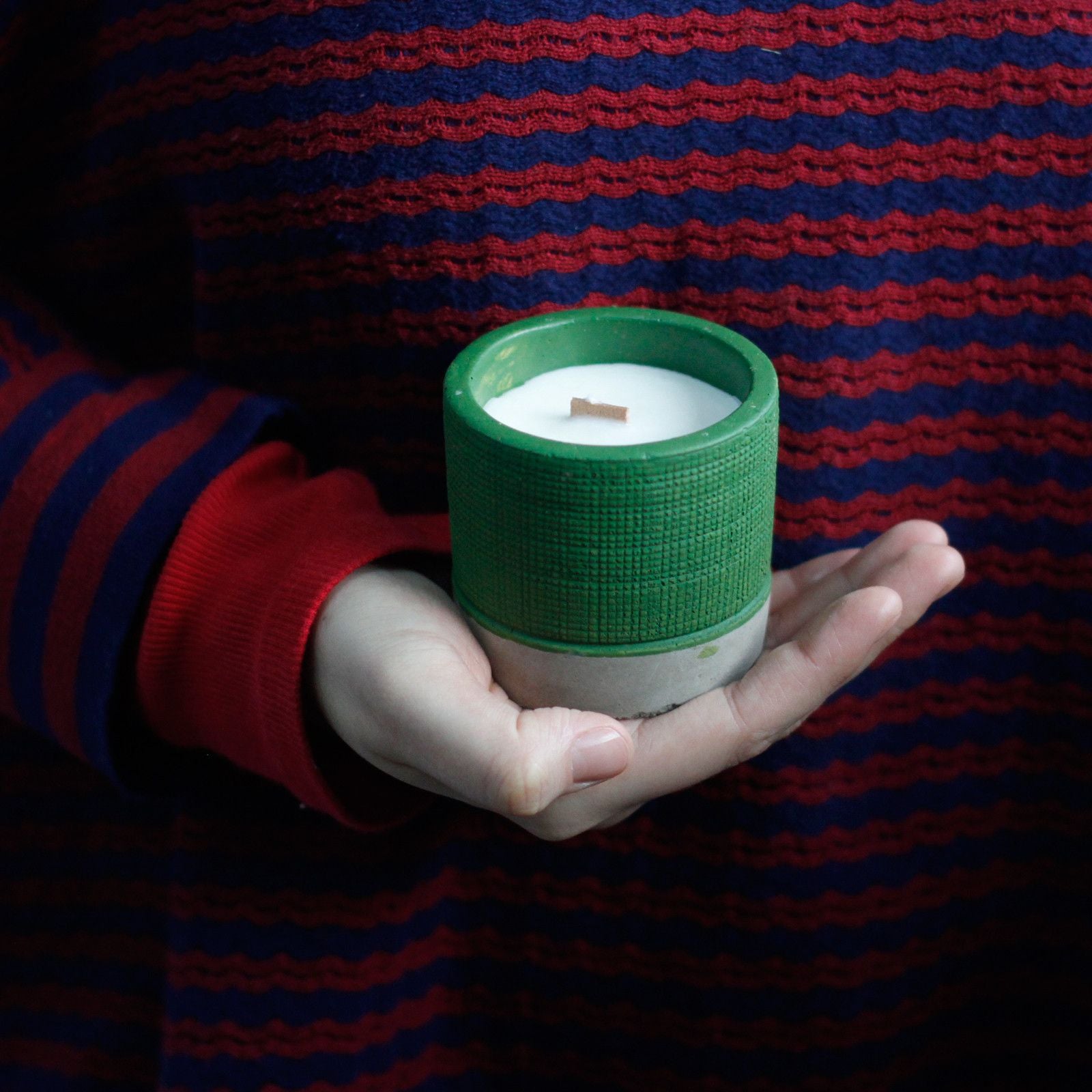Olla - Verde - Musgo de Mar y Hierbas - Velas de madera de hormigón