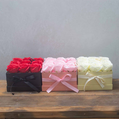 Caja de Regalo - Rosas de Jabón · 9 ud Rosa