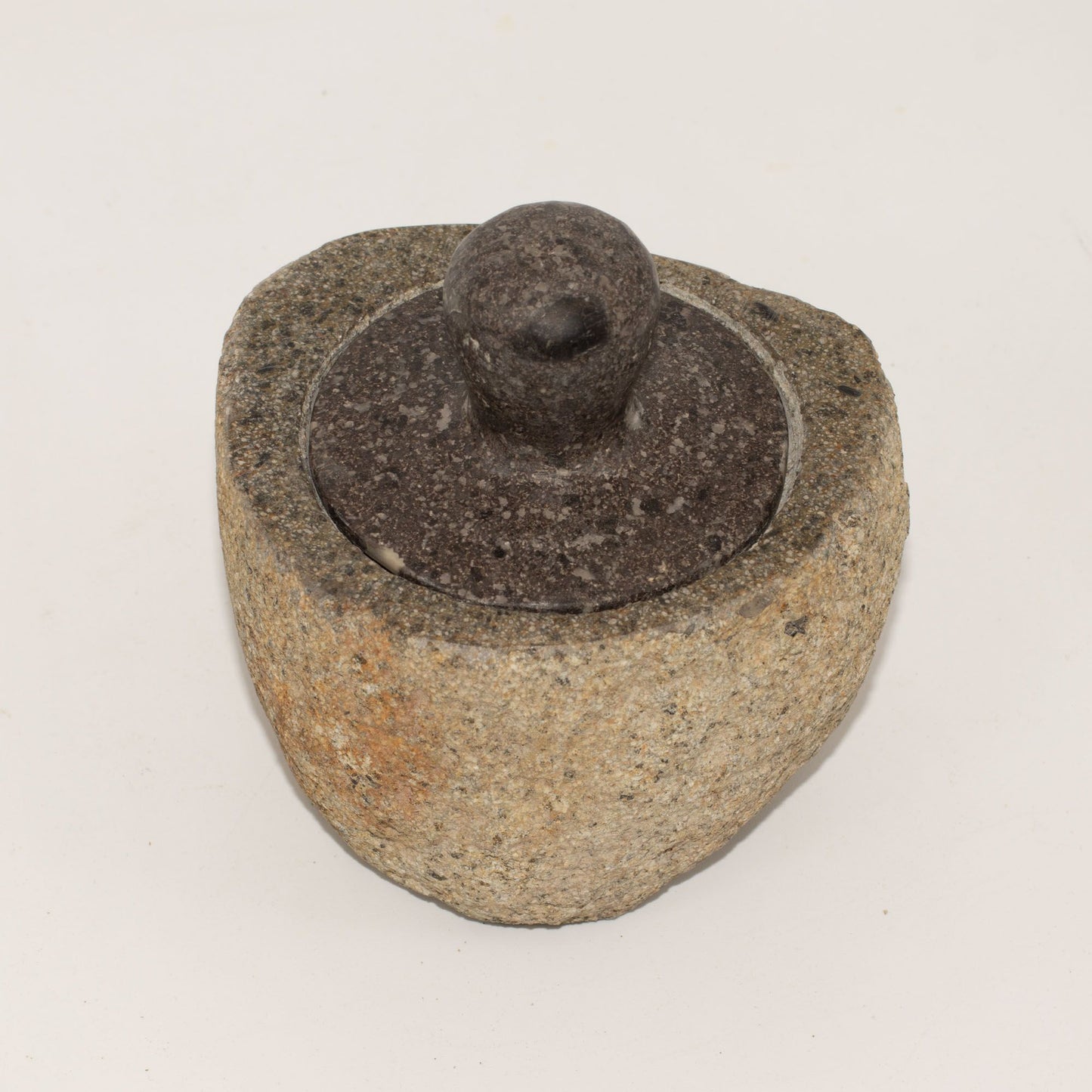 Maceta de enraizamiento con piedra de río natural - Mediano (aprox 12x8 cm)
