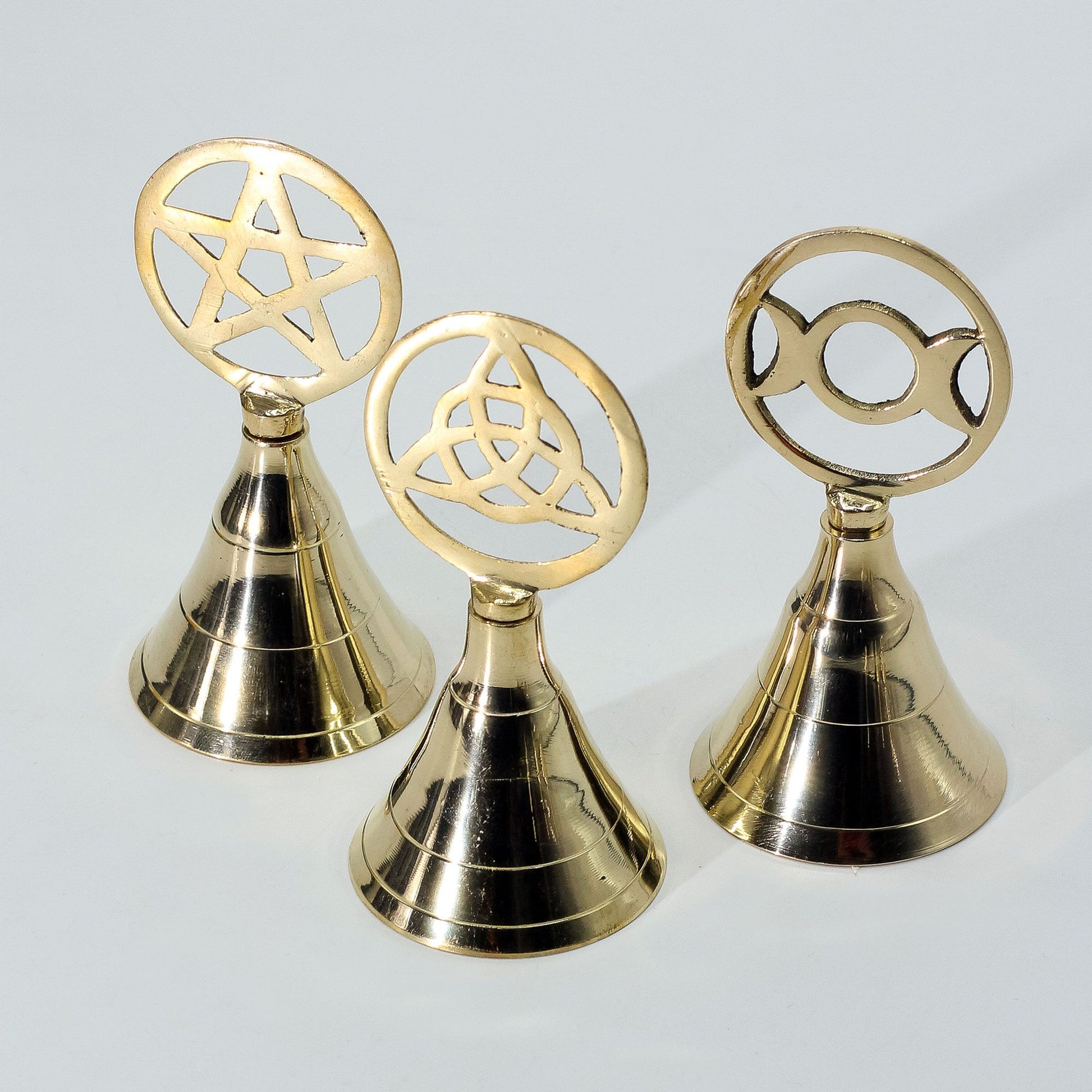 Campana de latón para altar - Tres lunas - Campanas de latón para altar, Artisan Product