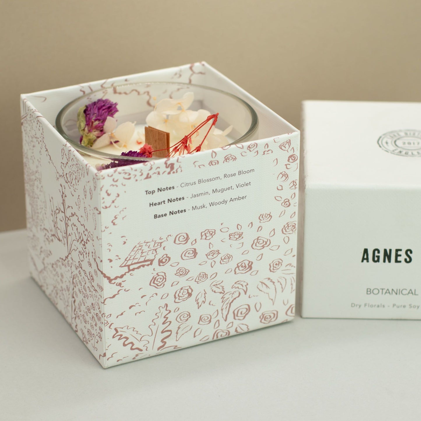 Vela de cera de soja botánica Agnes + Cat - Roses of Sawrey - Agnes + Cat Velas botánicas de cera de soja, Cruelty Free