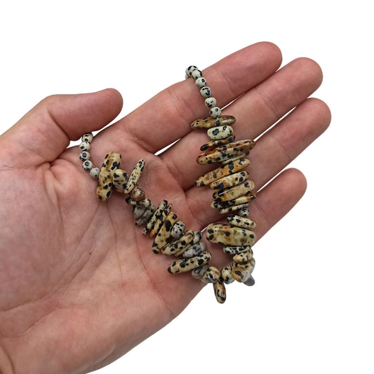 Collier de pierres précieuses Longstone - Pierre dalmatienne