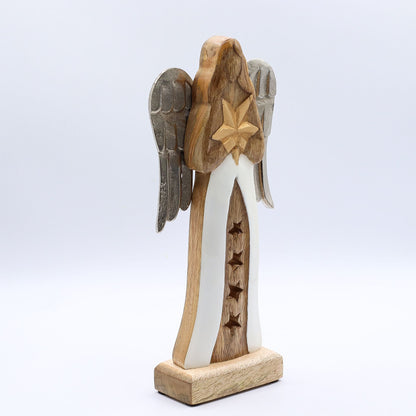 Gran estrella de madera de mango, alas de ángel metálicas y detalle esmaltado