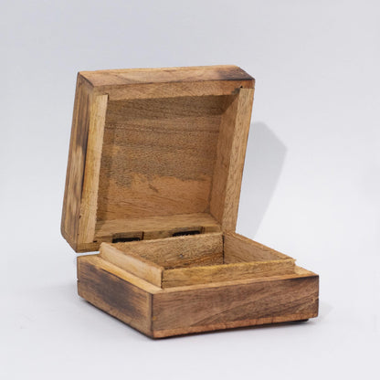 Caja Mediana Cuadrada 13.5x13.5x6cm - Sol - HOPE HARE