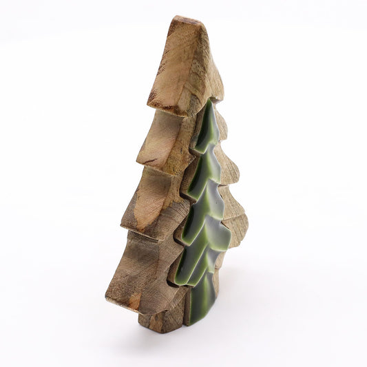 Perdido en el Bosque - Decoración de madera con un pequeño árbol dentro de un árbol - 15x10 cm